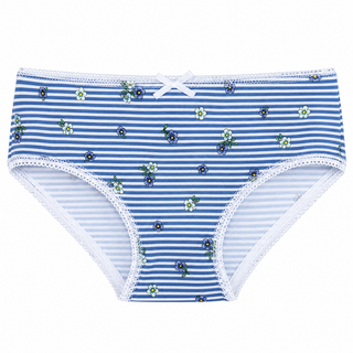 Four-pack of panties (ages 2–10)