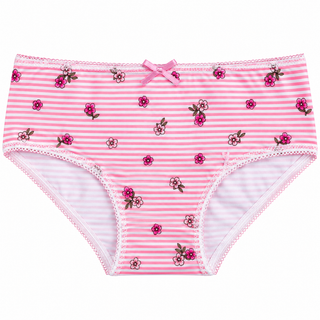 Four-pack of panties (ages 2–10)