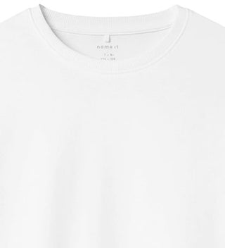 White t-shirt