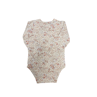 Cache-couche motif floraux