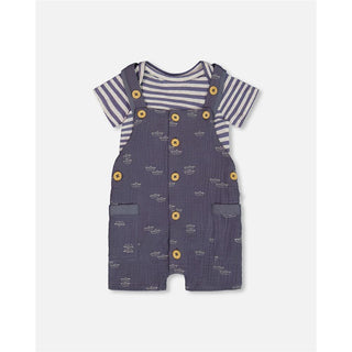 Overalls and t-shirt